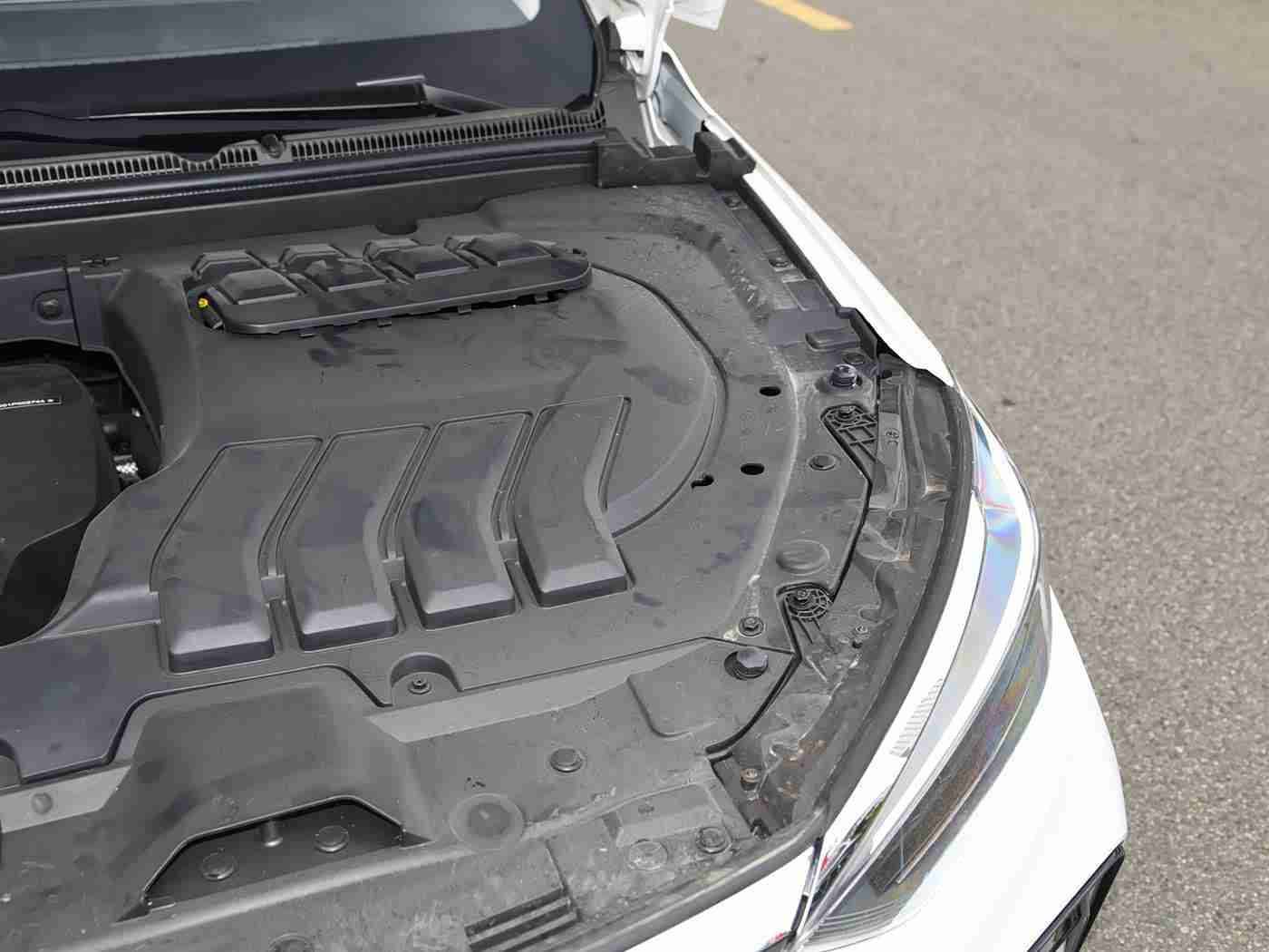 黄软件网站下载3.0.3,“汽车辅助软件新突破：黄软件升级3.0.3版，实时路况导航，智能语音助手体验升级引关注”-1