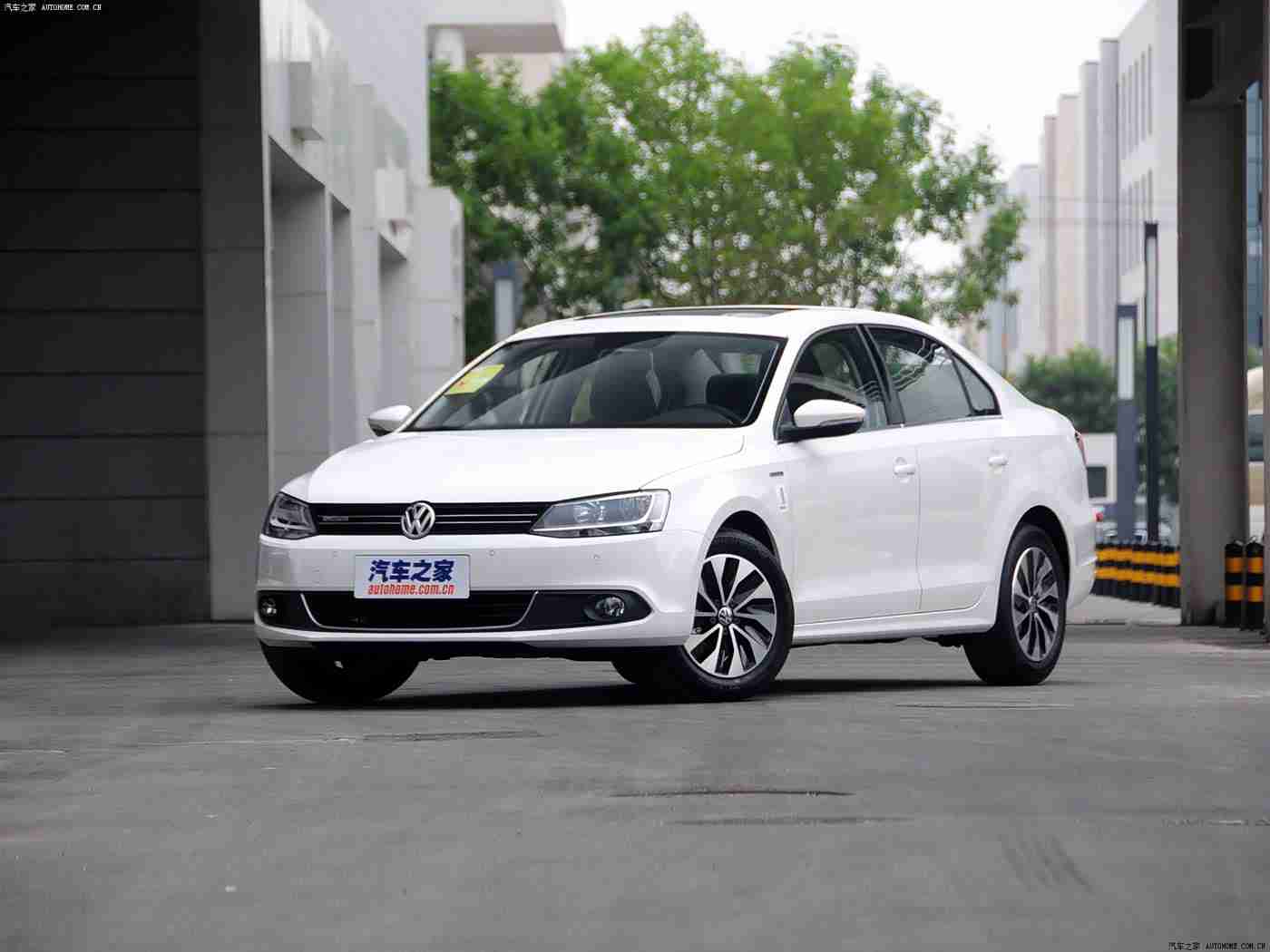 亚洲欧洲一区,中国新能源汽车强势崛起,全球市场抢占先机,引领亚洲欧洲一区发展新潮-3