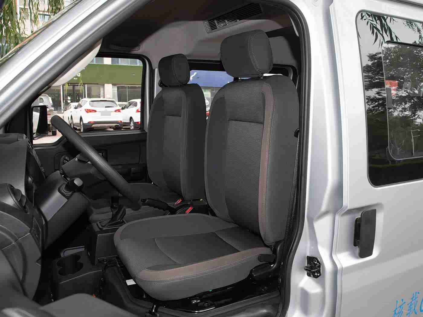 十大禁止安装app软件,安全驾驶新篇章,警惕“潜行”陷阱,守护行车无忧生活-1