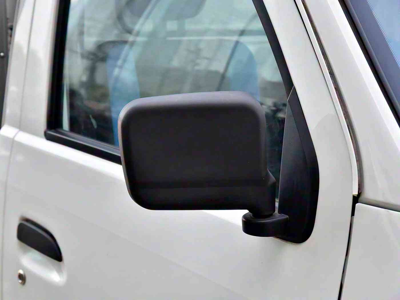 三产区和二产区的区别,汽车双雄竞速，产业协同新纪元-2