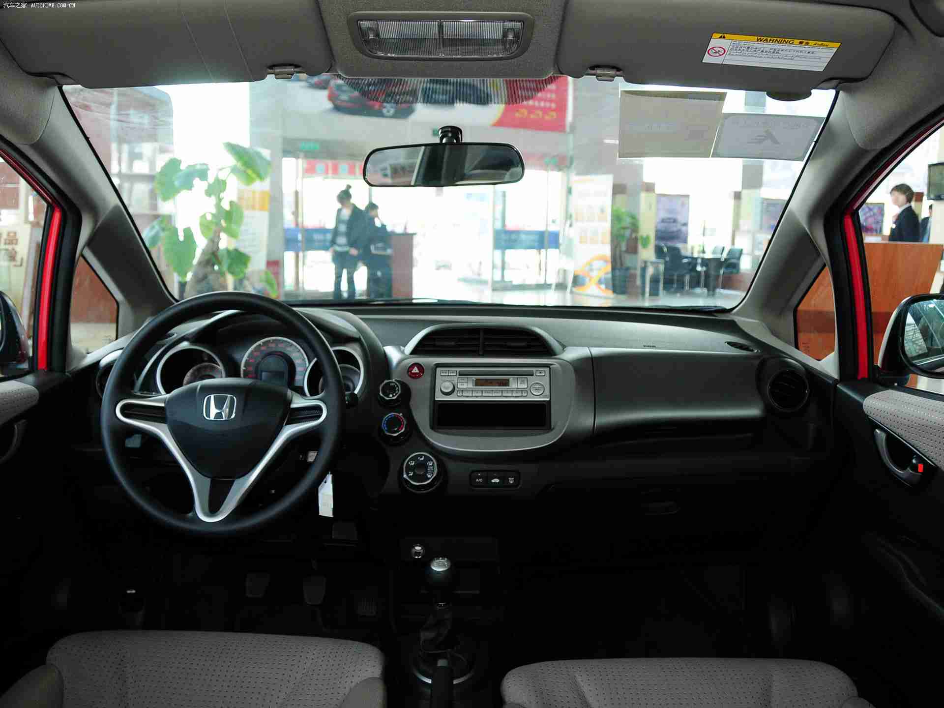 2025黄色软件,“2025年智能驾驶新纪元:中国汽车产业迎来革命性智能辅助系统变革,引领未来绿色出行潮流”-2