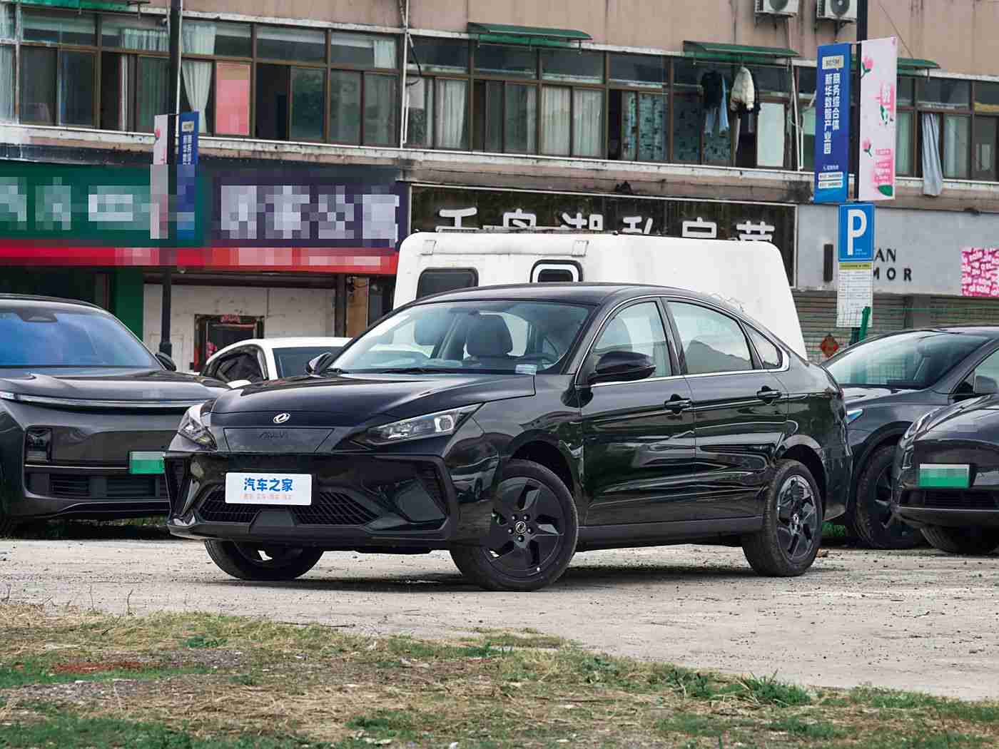 国产成人黄色,国产SUV新秀崛起,时尚黄车领跑市场,智能配置引关注-1