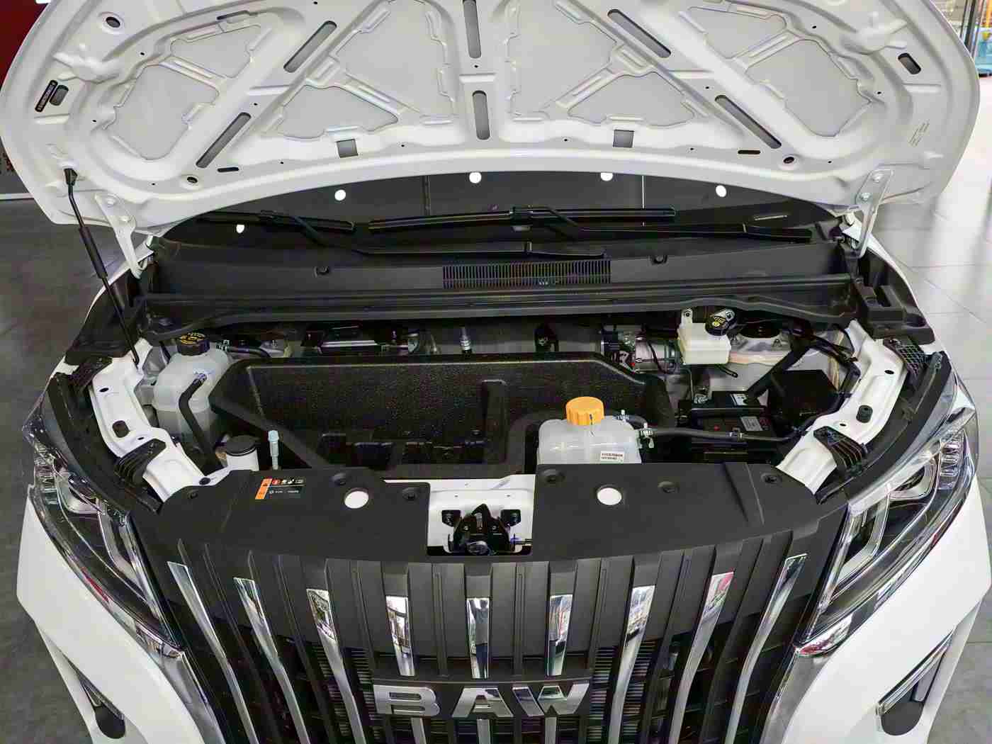 黄色软件app下载3.0.,“智领风潮，车界新视界，尽在指尖流转的汽车生活圈”-5