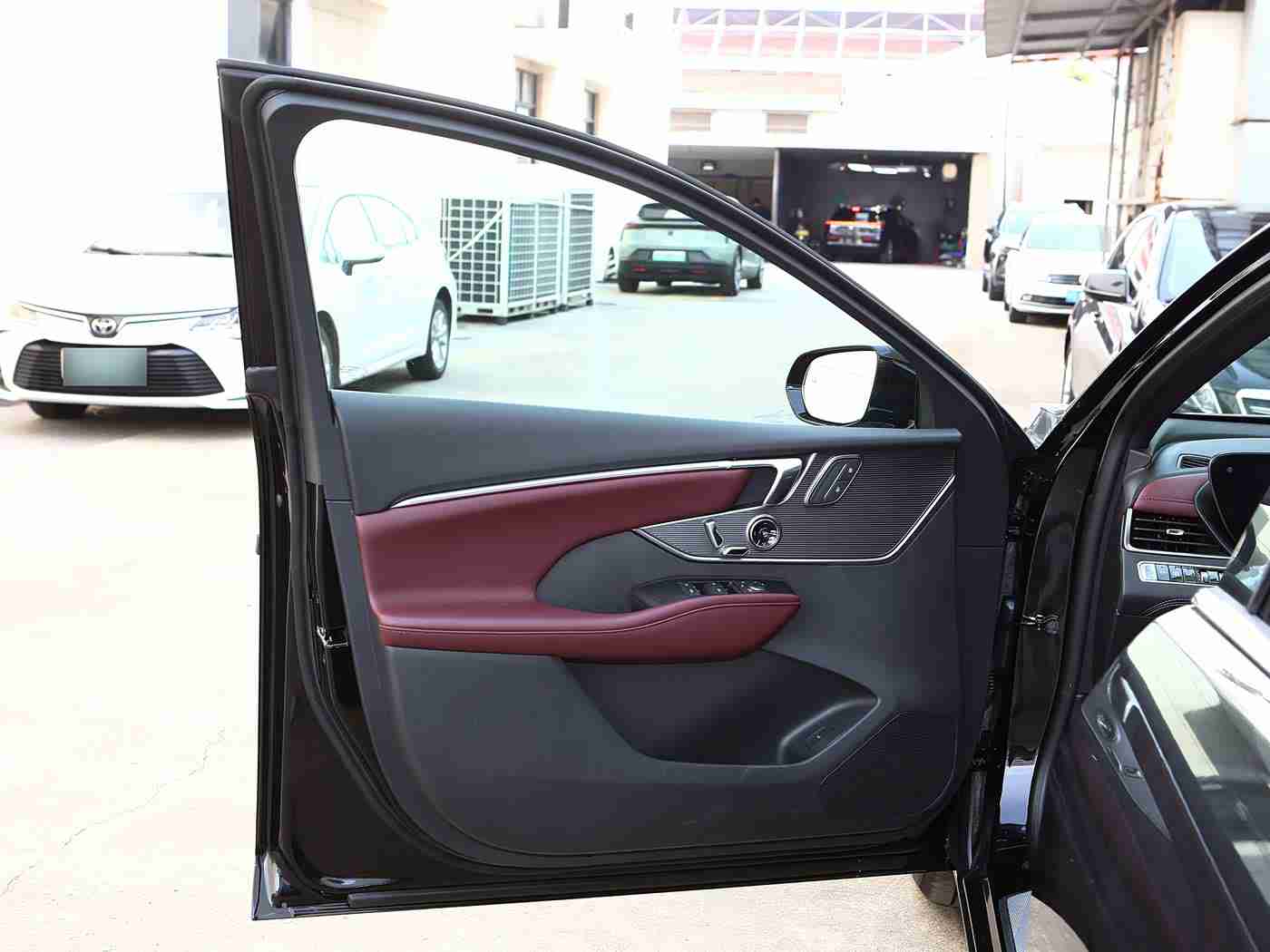 三级网曝吃瓜泄密黑料,“汽车疑云揭秘，性能与管理双重考验，行业自律亟待升级”-2