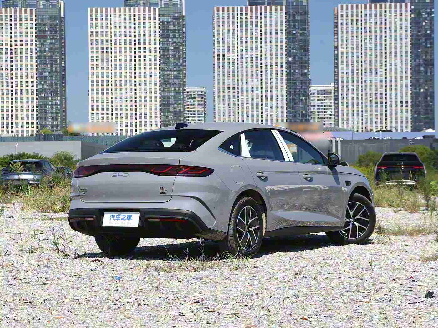 黄色软件在哪下载,汽车软件安全无忧,揭秘官方与第三方下载渠道-2