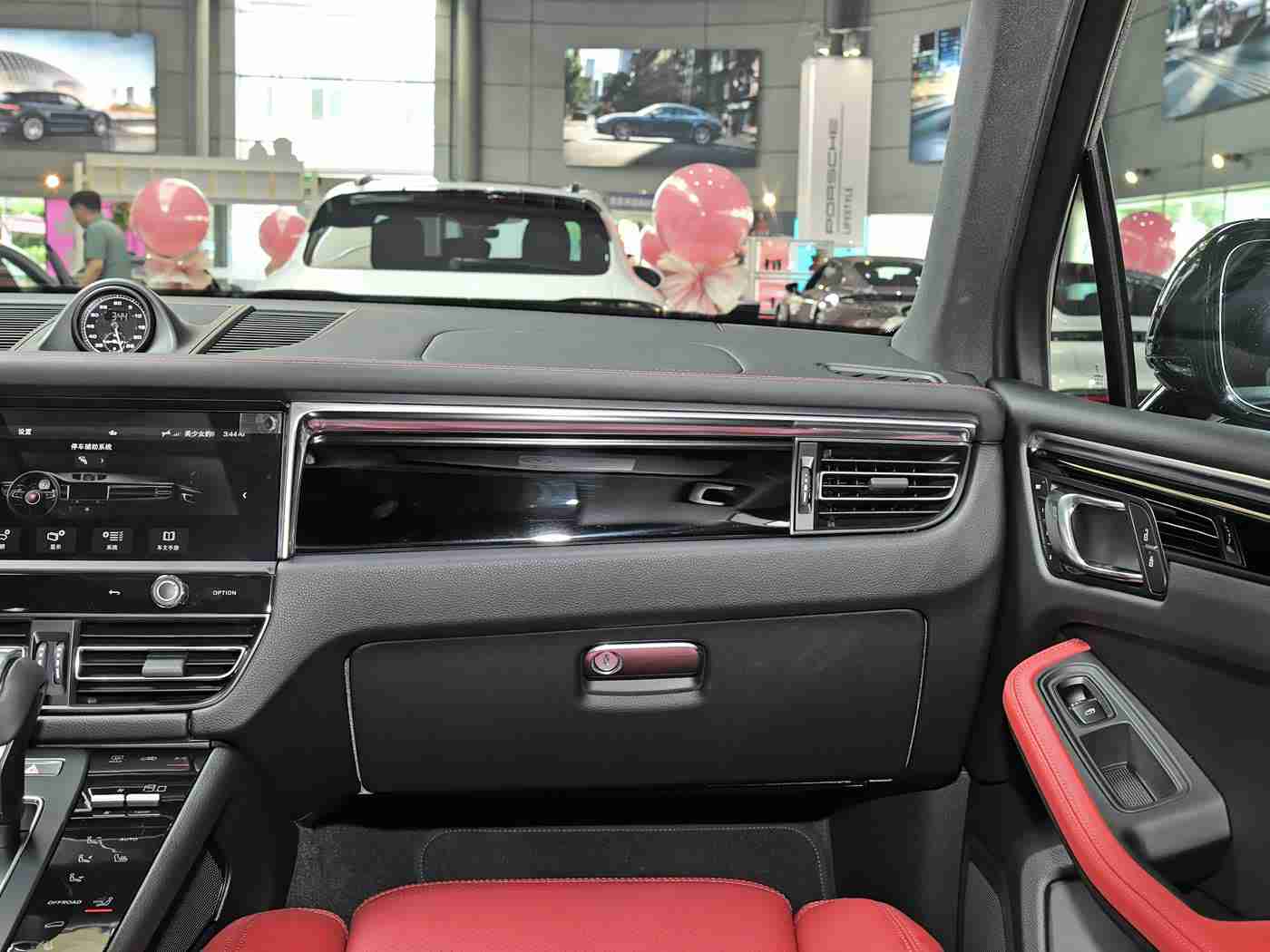 阿娇陈冠希囗交39分钟暴风影院,“超越续航极限，全新SUV车型引领极致驾驶体验风潮，刷新汽车行业新标准！”-1