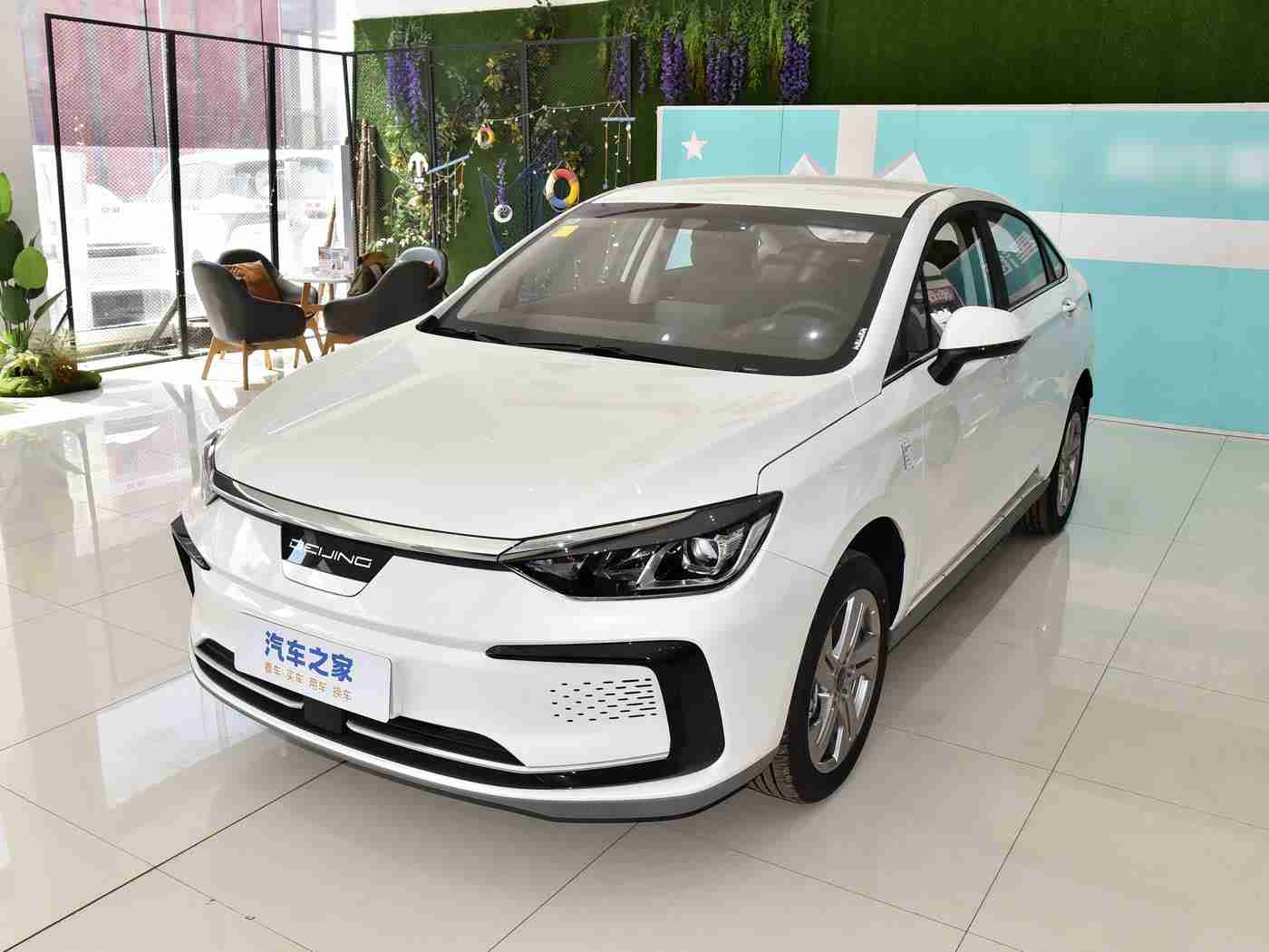 刷子刷脚心+折磨+抹油+哭喊,汽车保养新革命:一招“刷脚心”+四步神奇术,让你的爱车焕然一新,静享舒适驾驶之旅-3