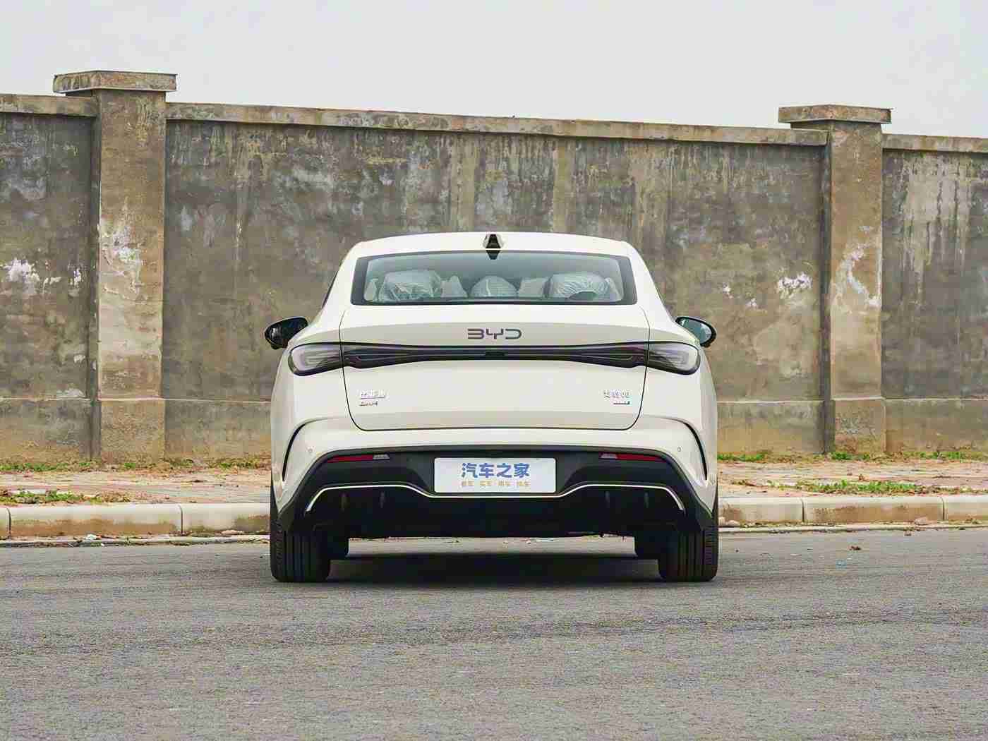 色多多污,汽车市场新宠:色彩斑斓“色多多污”车型引领驾驶新体验-4