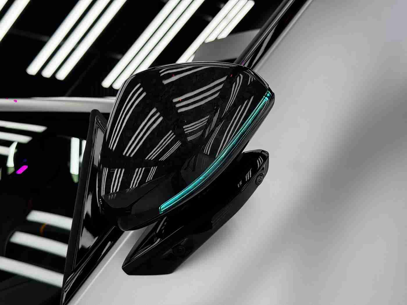 黄台404,“时尚外观,智能操控,黄台新宠引领家用车潮流”-1