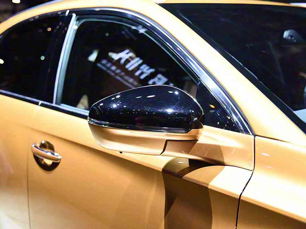 机机对机机手游免费下载版,汽车智能化新突破：手游平台助力车载娱乐体验升级-1