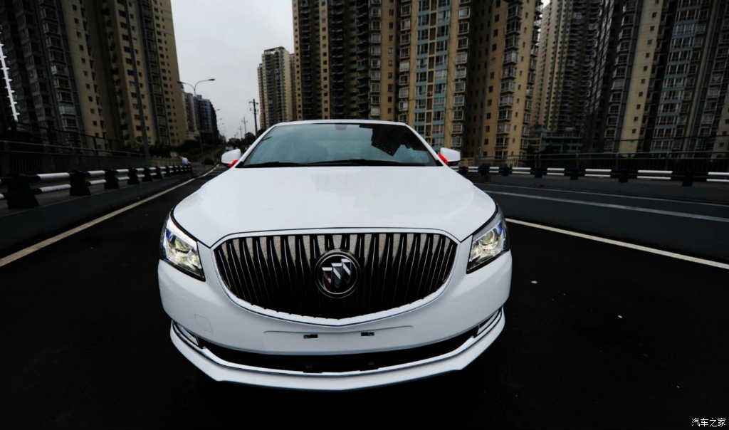 ,智能领航者，语音操控，安全无忧之旅-1