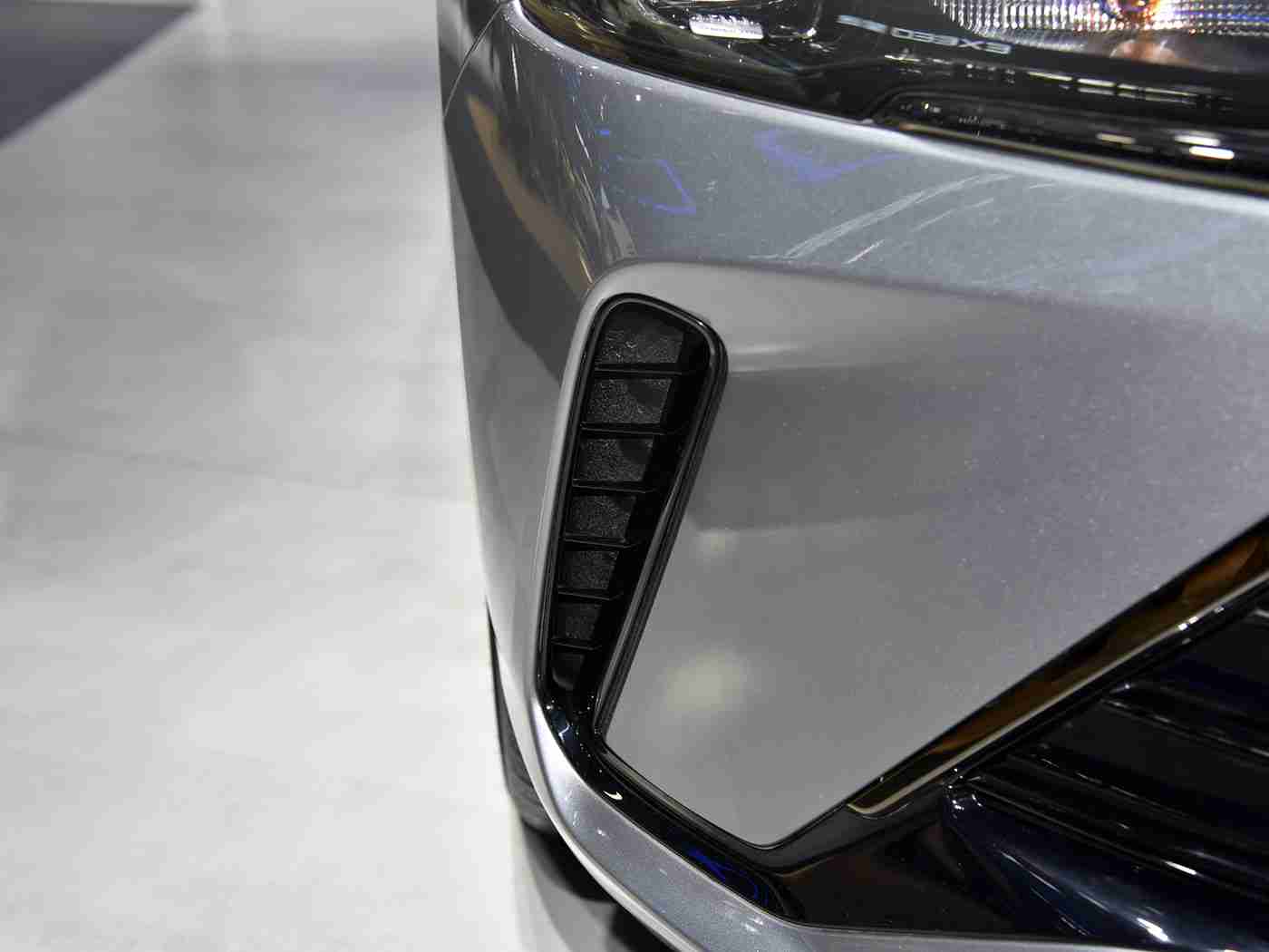 色大师在线观看,“自动驾驶革命来临：“色大师”系统引领未来出行新潮流”-2