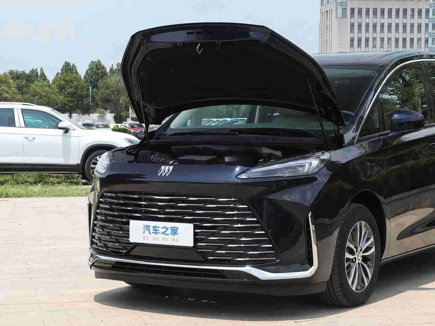 火辣辣导航,汽车导航新宠：一站式服务火辣来袭，车主出行更便捷-4