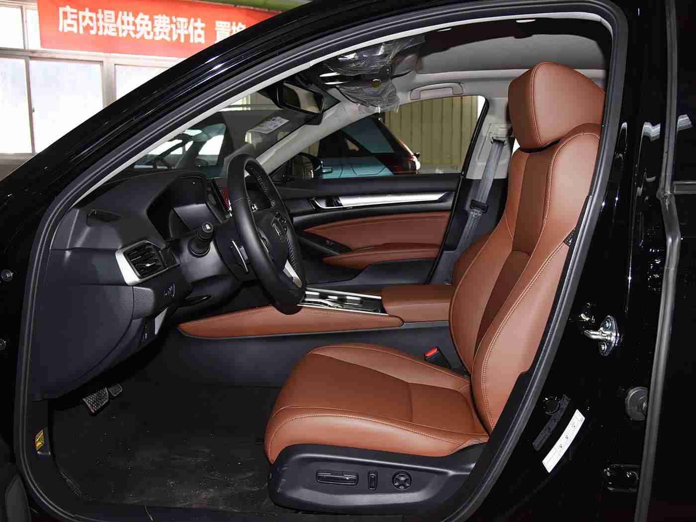 国产视频成人,国产智能驾驶辅助系统创新突破，引领汽车行业安全新潮流-5