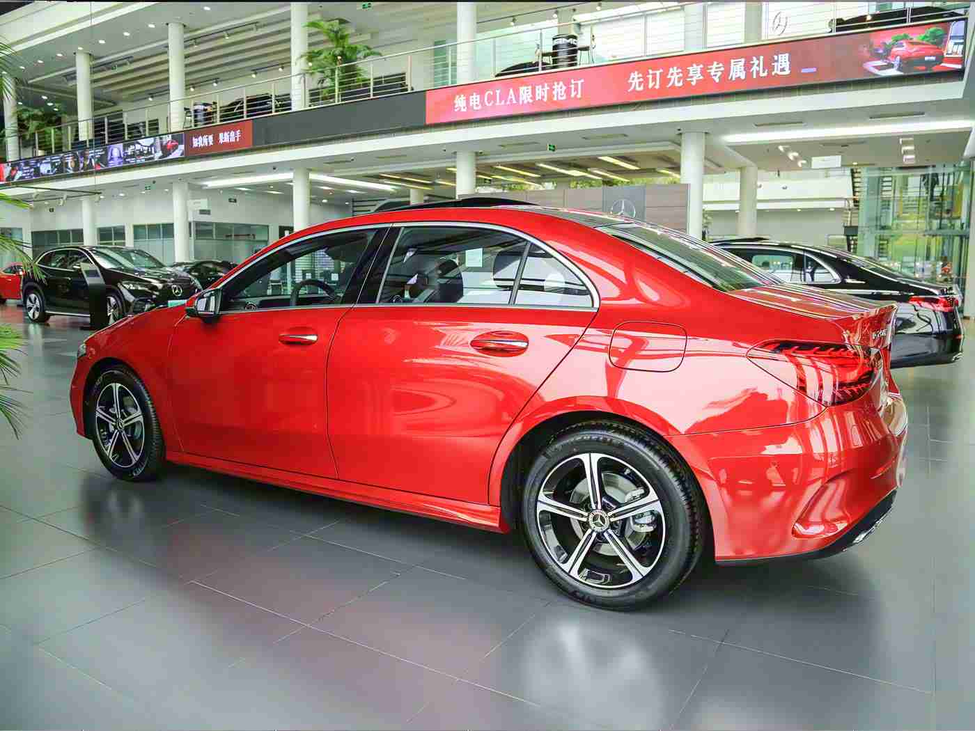 成人性生交大片免费看直播app,智能直播平台革新汽车营销,引领行业潮流,重塑购车体验-4