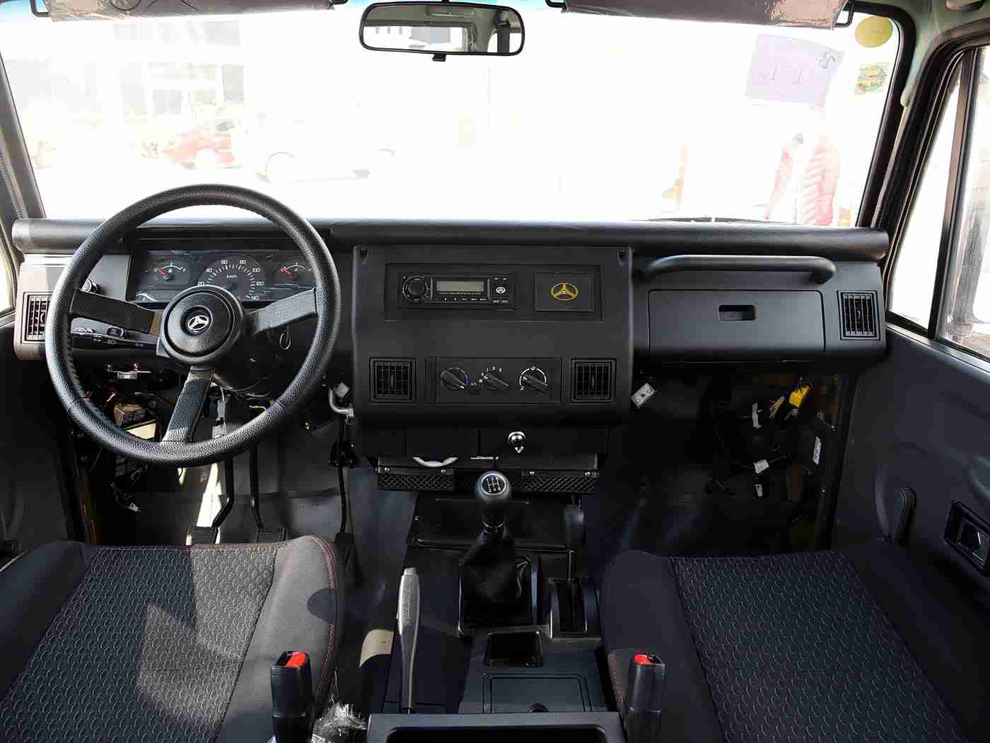 欧洲一区二区,新能源汽车与智能驾驶并行,欧洲汽车市场魅力无限,未来发展潜力巨大-1