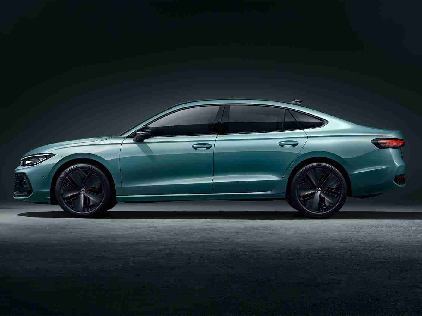 色多多黄,炫彩驾驭，未来之星，环保先锋，一车独领风骚-1