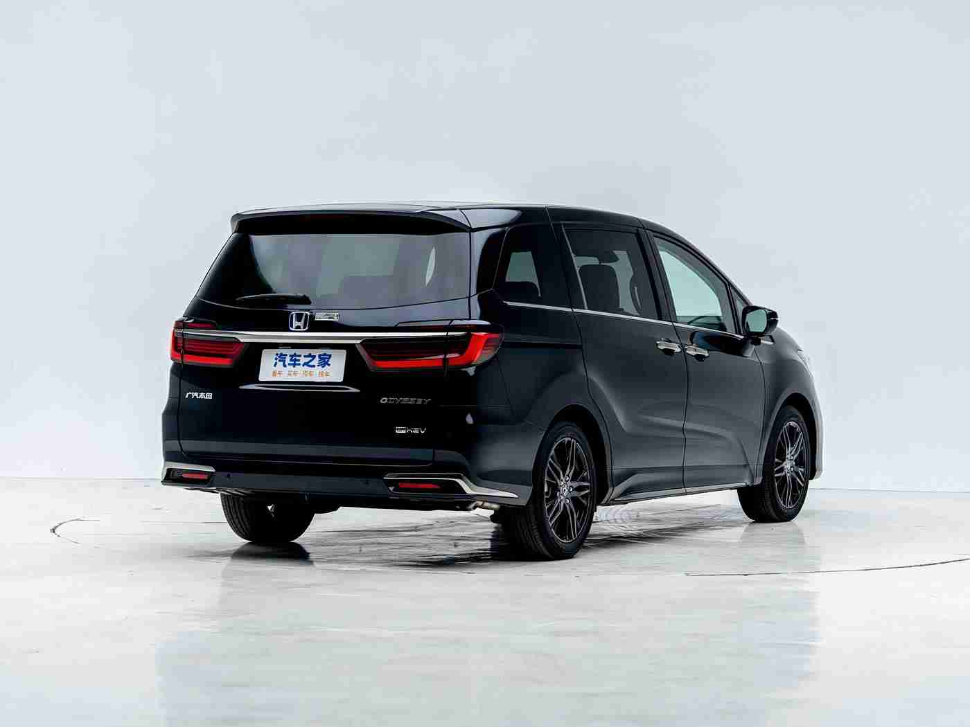 麻豆精东,新能源汽车崛起，麻豆精东全新车型亮相引关注，引领绿色出行新潮流-2