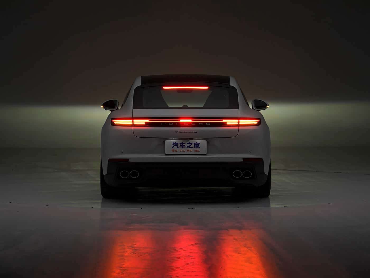 好 色 视 频TV,新能源汽车惊艳亮相，引领潮流，性能卓越，智能环保，未来已来-3