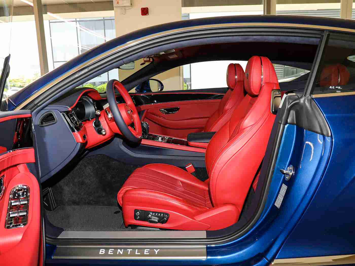 十大污软件,智能汽车软件安全风暴：揭秘安全隐患与隐私侵犯，共筑行业健康发展之路-4