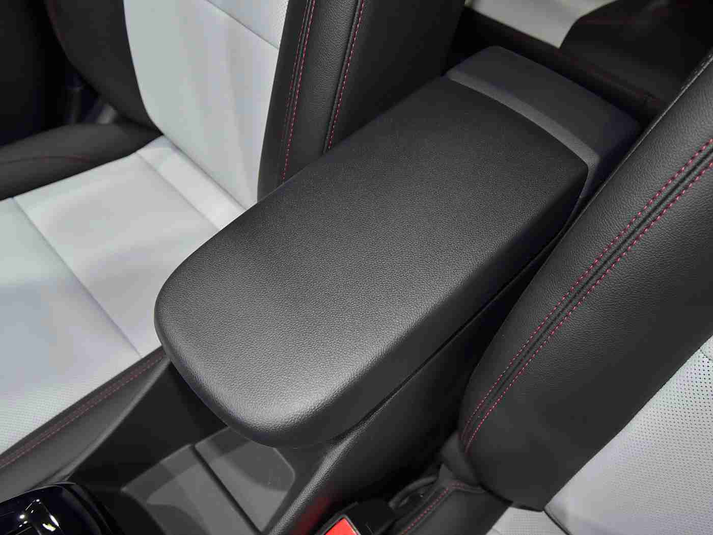 世界最让人不安III,智驾未来，绿色动力，潮流新篇，安全领航-3