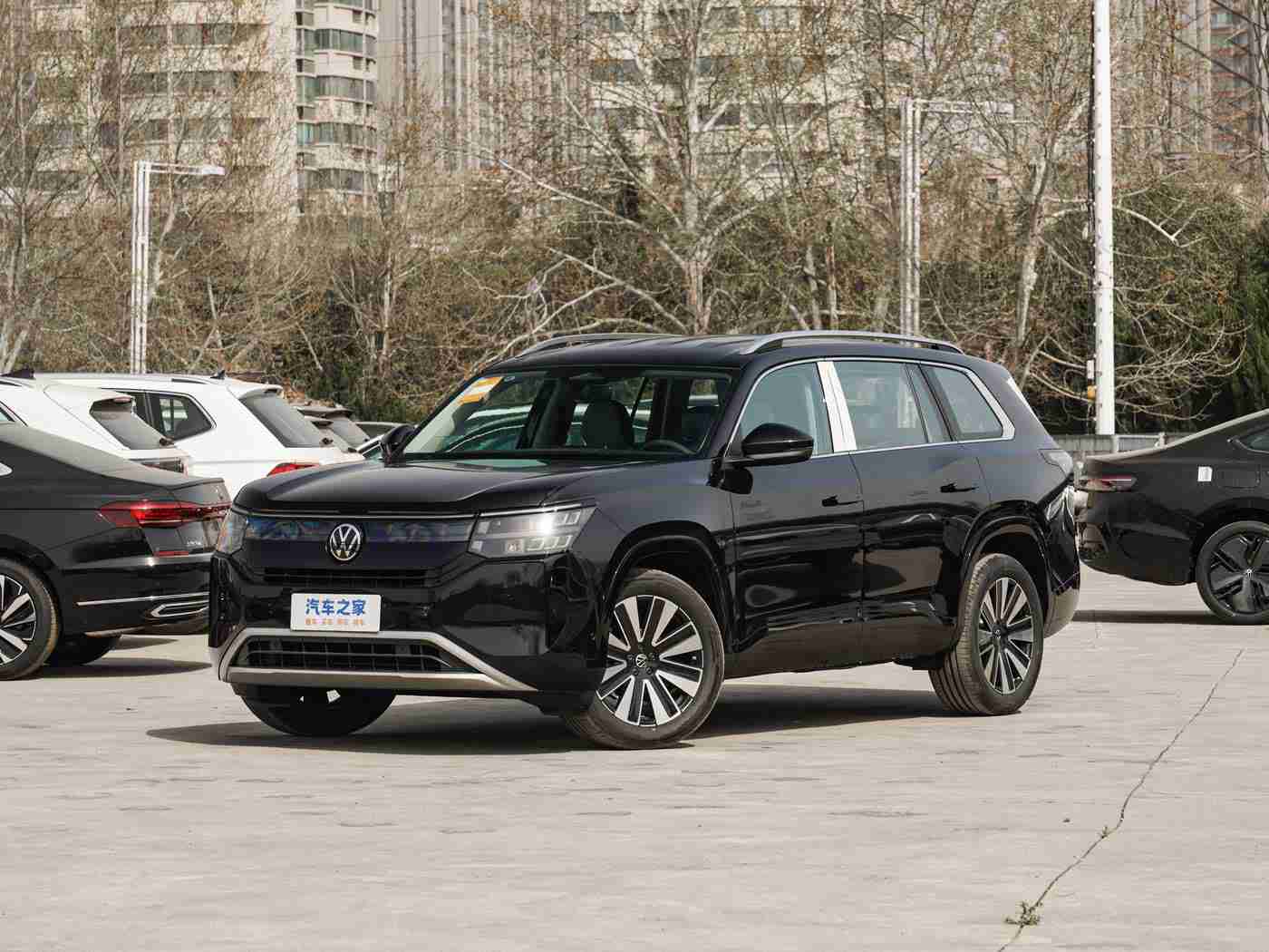 男生搞女生APP,汽车服务新潮流：社交融合创新，引领便捷出行体验-3