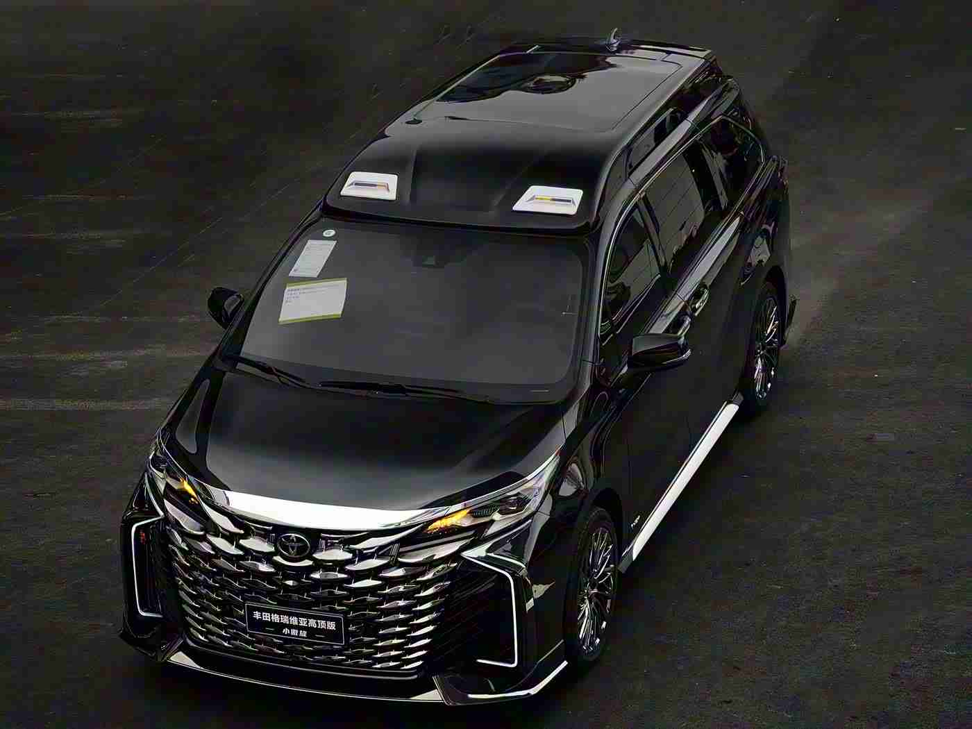 男生和女生一起差差app,“跨界联动，共创购车新天地，差差app让男女车主共享智慧购车体验”-3