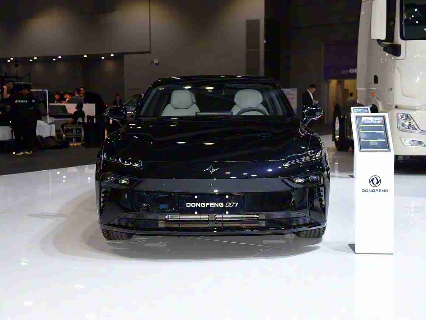 男生差差女生,汽车市场新风向：性别差异驱动创新，精准营销引领消费潮流-4