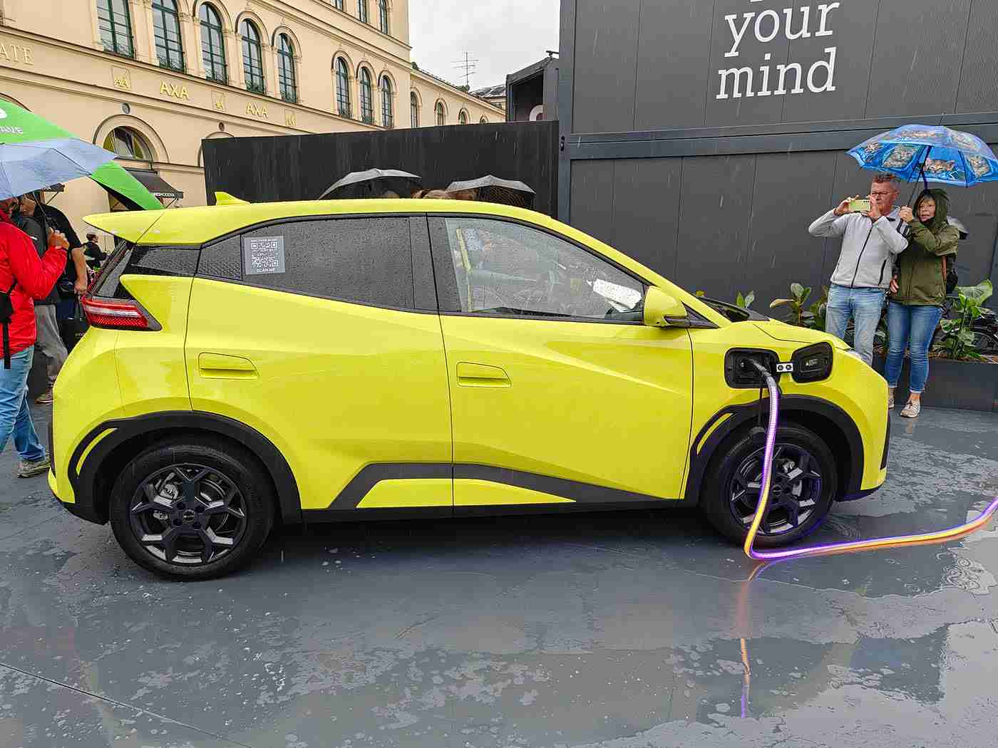 黄色软件免费下载3.03,智能驾驶新篇章：免费应用助车主畅享安全便捷出行-5