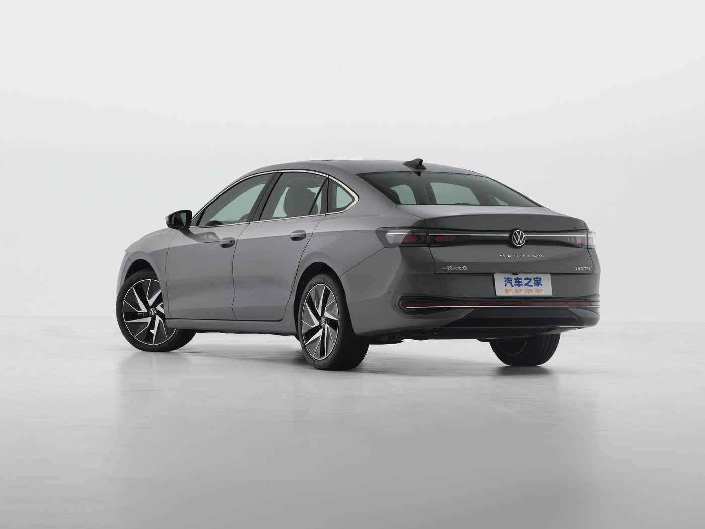 18摸APP下载,“汽车服务平台新宠：一应俱全的18摸APP，让你的用车生活轻松便捷”-1