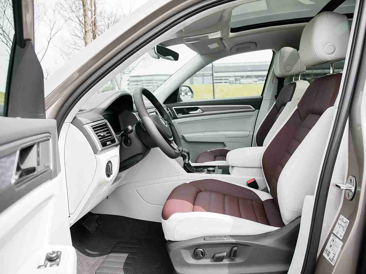 黄色APP下载3.0.3,“智能导航新篇章，汽车生活新体验，一键升级畅行无忧”-3