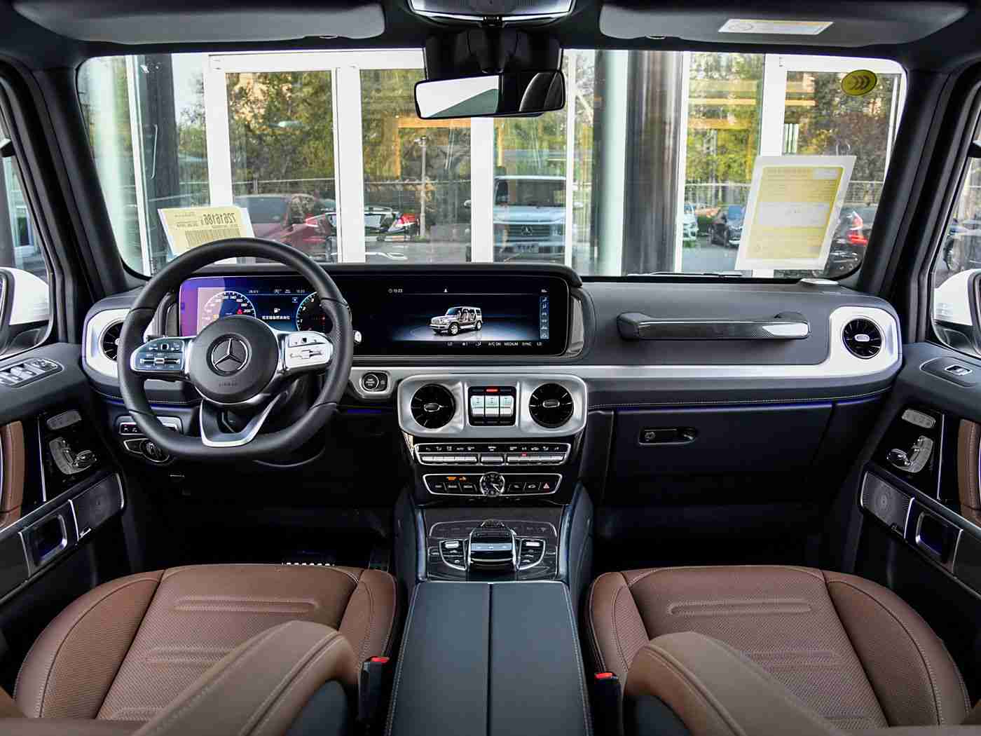 黄色APPOPPO,科技驱动,时尚领航:全新车型惊艳亮相,市场期待新亮点-2