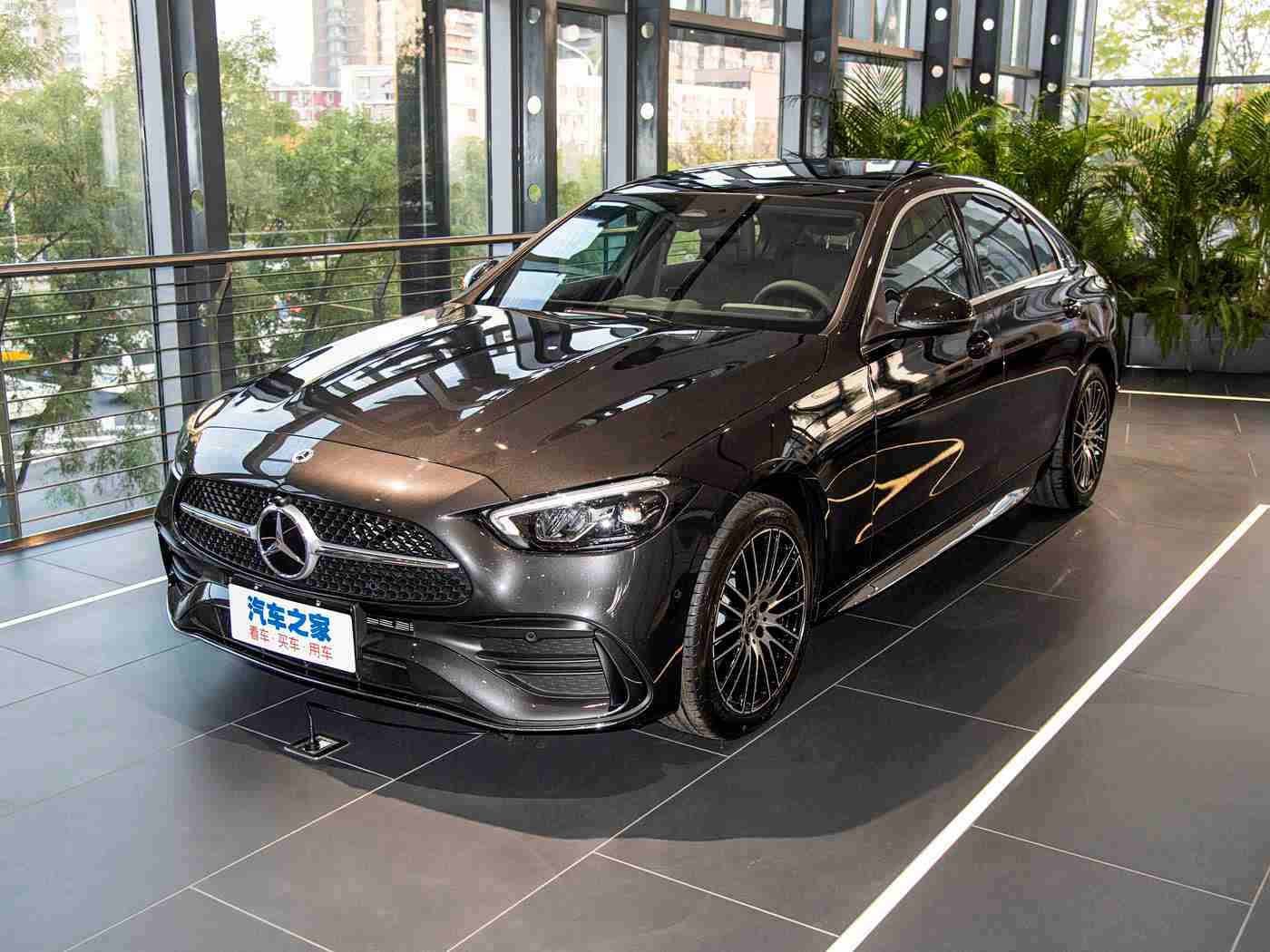 操B应用,智能新境,声控领航,驾驭未来-1