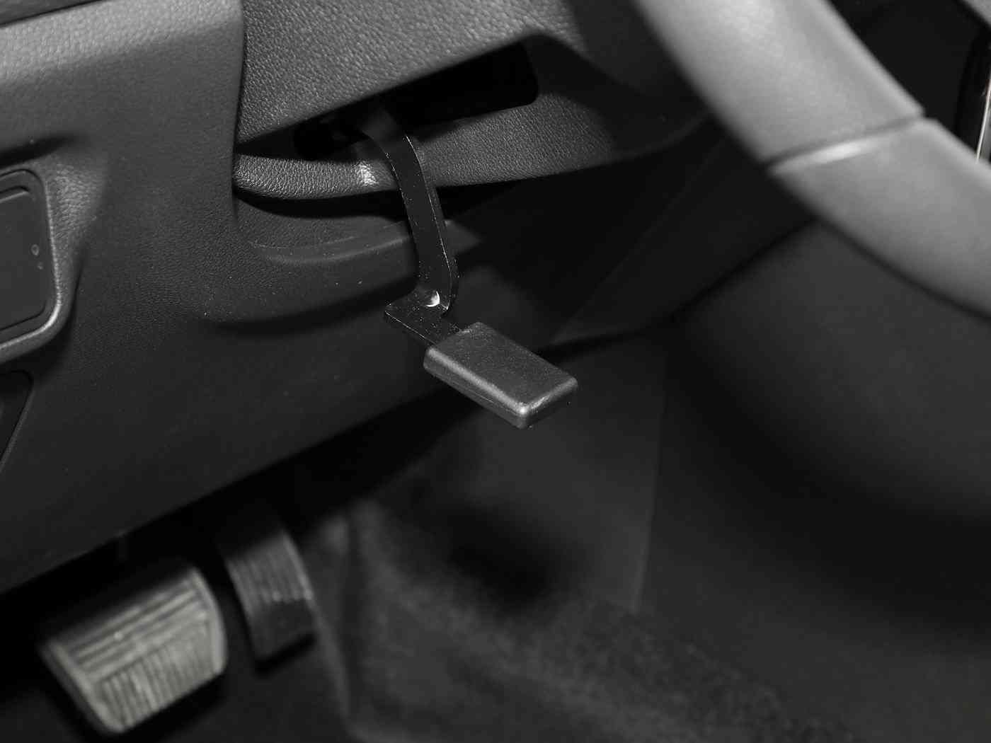 国精产品一区二区三区黑人和中国,国精汽车区域崛起：黑人中国携手创新，引领全球汽车产业新篇章-1