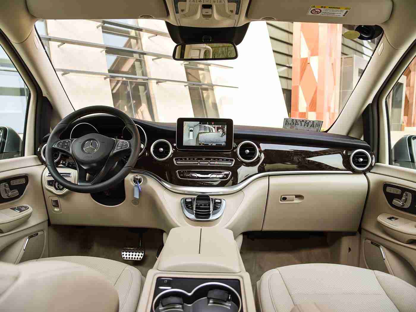 ACG本子※ACG绅士里番,前沿科技引领未来,颠覆设计概念车惊艳亮相,环保动力智能驾驶,打造全新驾驶体验-2