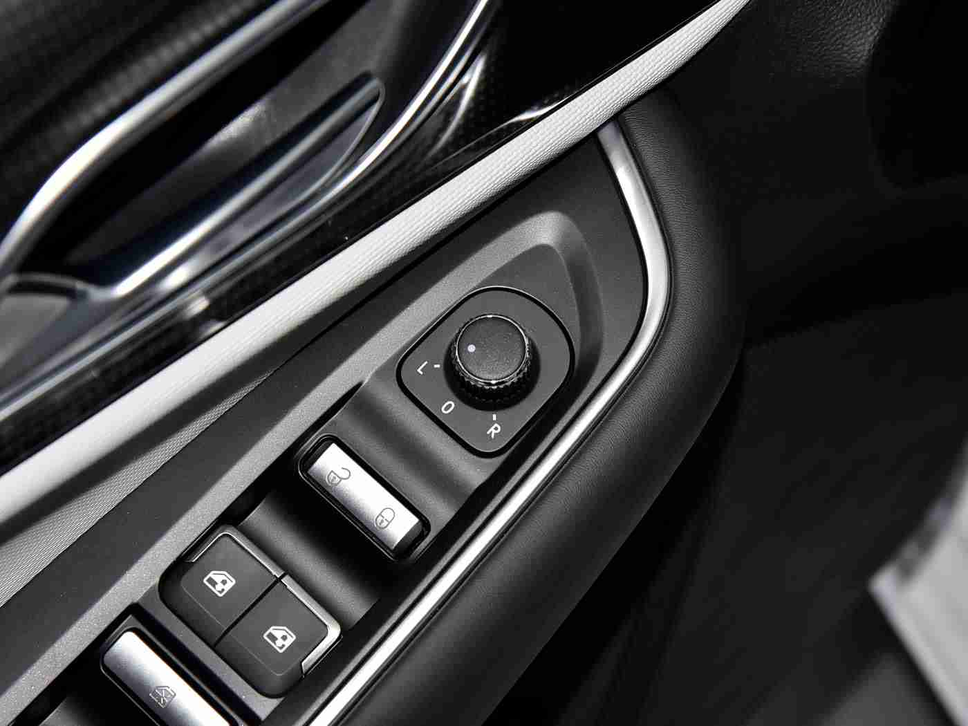 黄频软件,智能导航护航，安全便捷驾驶新篇章-3