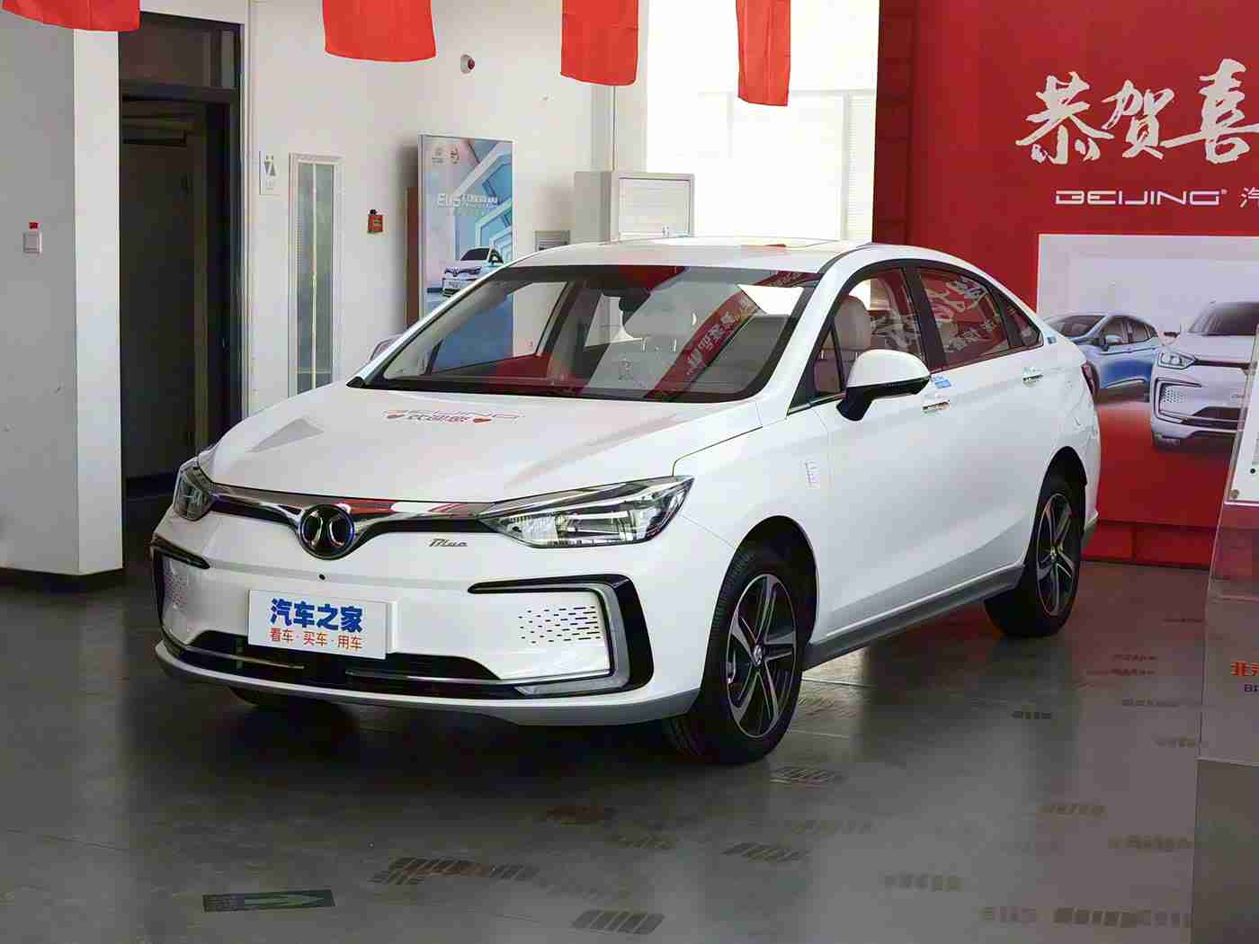 中国AV片,“新锐亮相，我国汽车新贵“中国AV片”全面解析，时尚科技实力圈粉无数-2