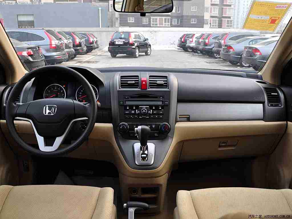 黄色软件app下载3.0.3免费装妆,“汽车行业新风向：黄色软件3.0.3版升级，个性化装妆与智能导航双重惊喜”-1