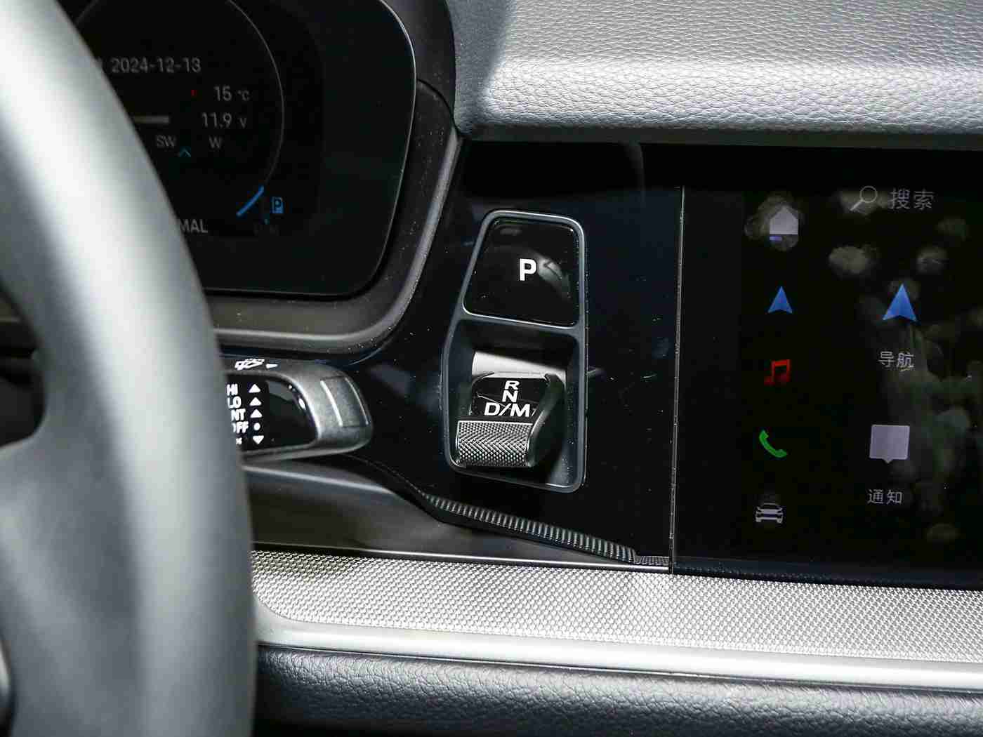 红桃视频网址,新能源汽车浪潮席卷,自动驾驶技术领先,智能网联汽车崛起,汽车行业变革浪潮一触即发-1