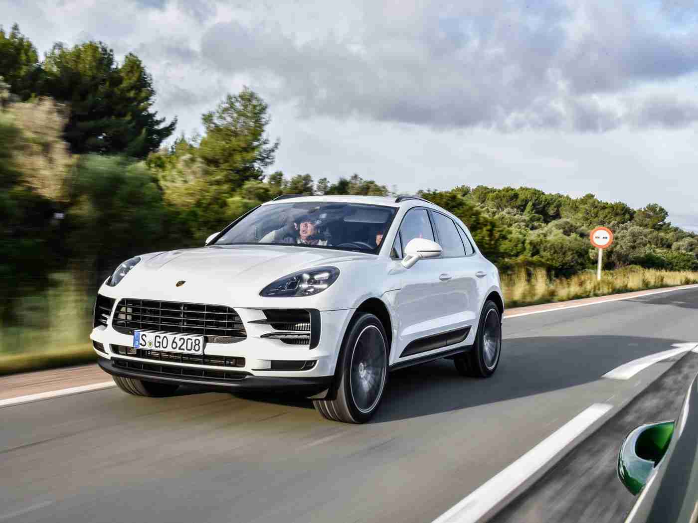 2019年最好看的中文,流光溢彩，创新巅峰——2019年度汽车风云榜-2