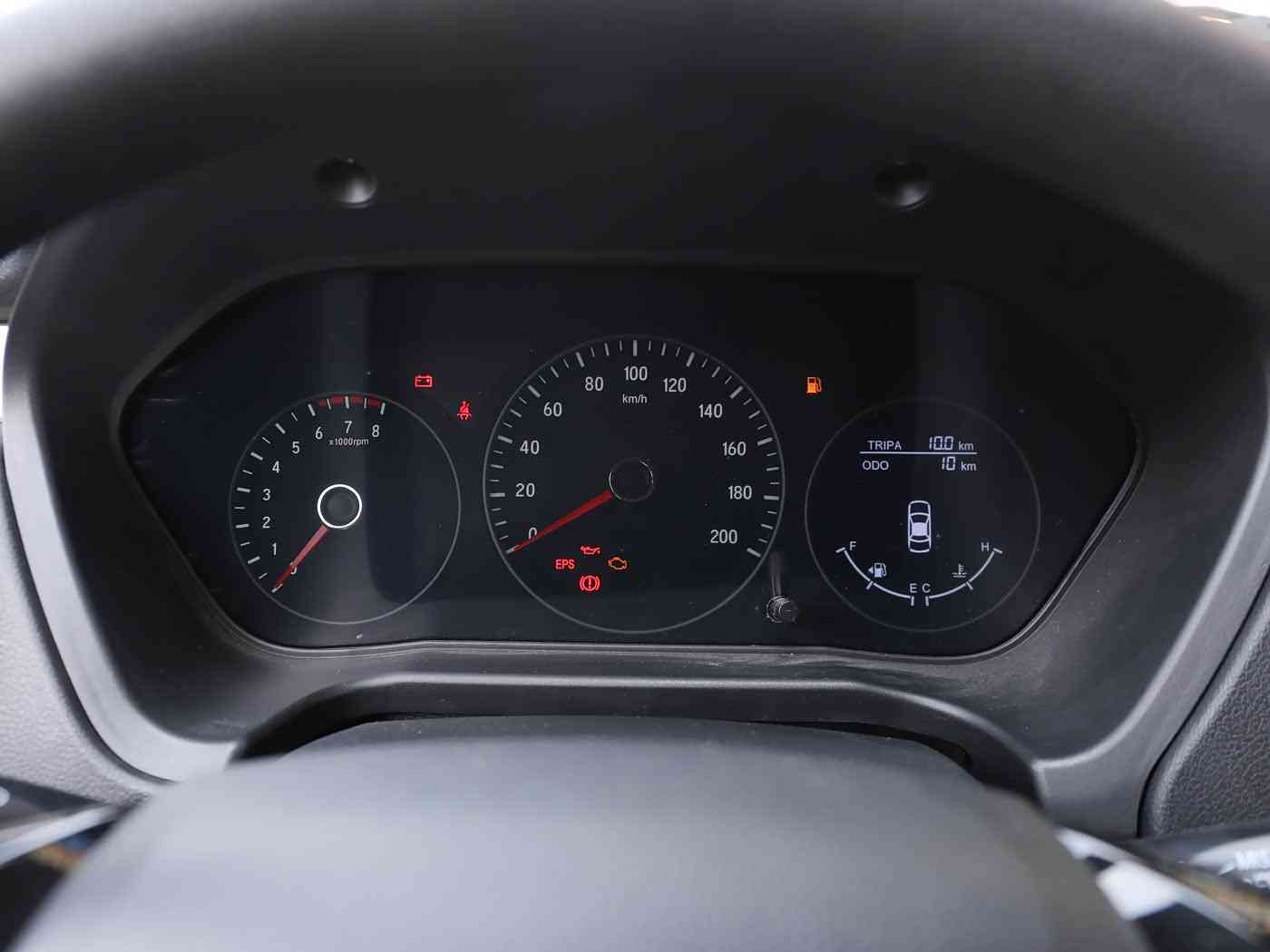 黄色APP下载安装,汽车生活新革命：“黄色APP”一站式服务平台引领绿色出行潮流-3