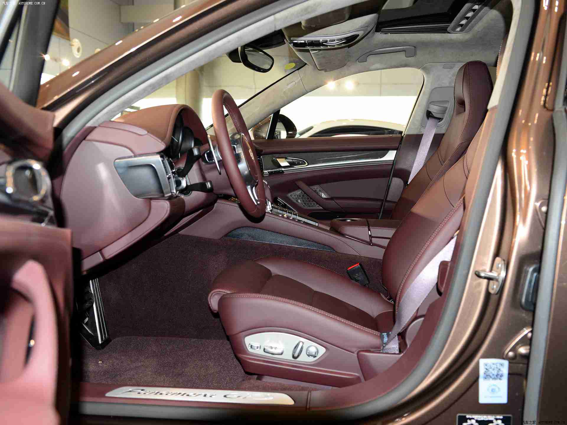 极品尤物▌萌白酱▌嫩喷水自,“萌动心弦,白酱独领风骚——新锐车型引领潮流风潮”-2