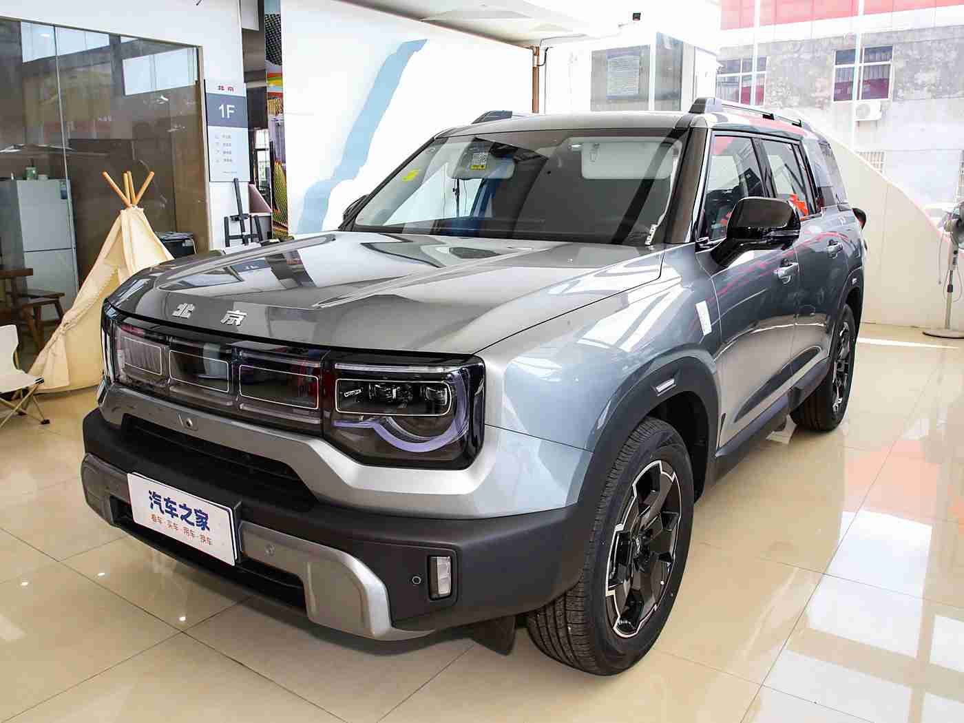 好 色 先 生T∨,全新车型“好色先生T∨”亮相,独特设计引领潮流,科技配置再升级-1