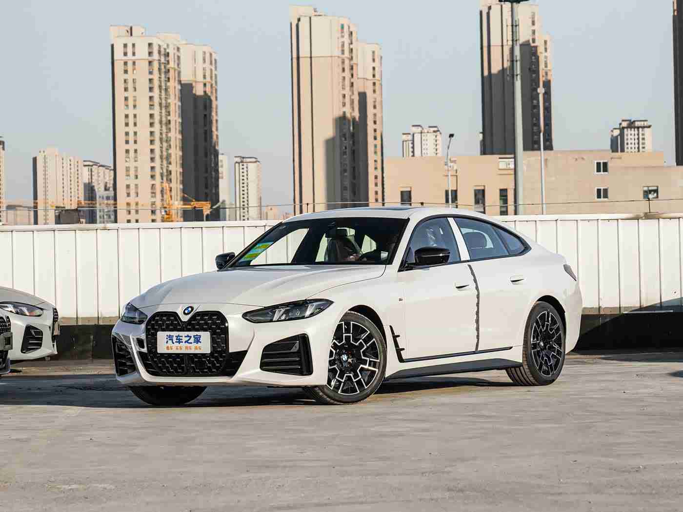 99色色,汽车色彩革命：个性化定制，99种选择，定义你的专属座驾-4