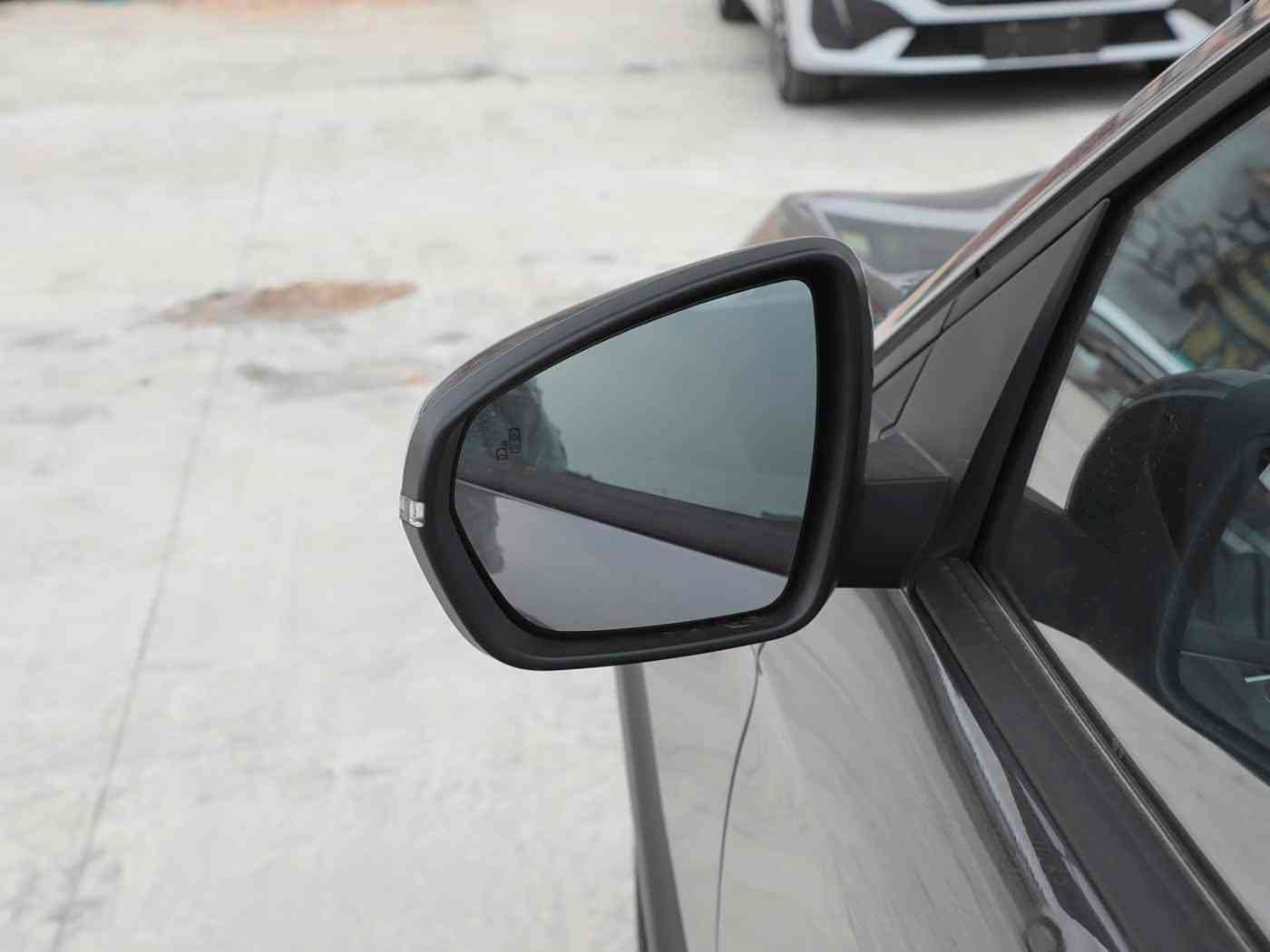 APP,汽车生活新篇章，一站式便捷体验，车主们的智能守护者-4