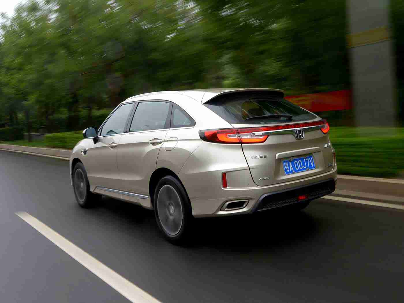 k8经典,动感豪华，玛丽K8，驾驭非凡风采-2