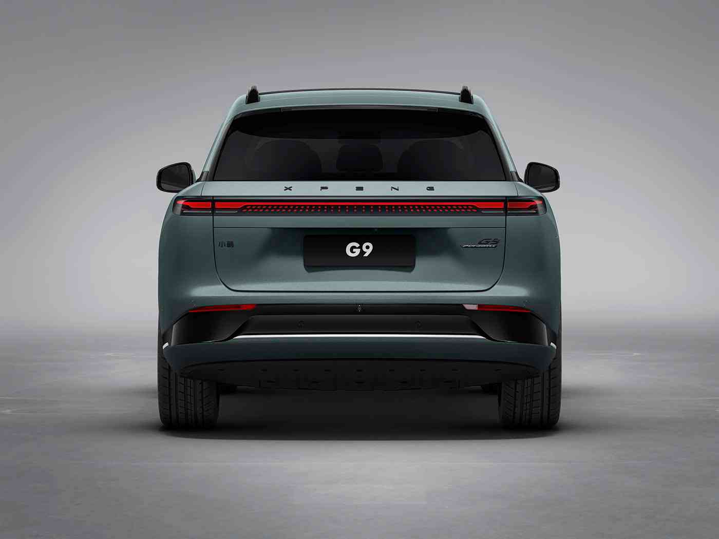 商务旅行中戴绿色帽子的老板同行台词,汽车新趋势：戴帽老板引思绿色出行，智能电动网联未来已来-2