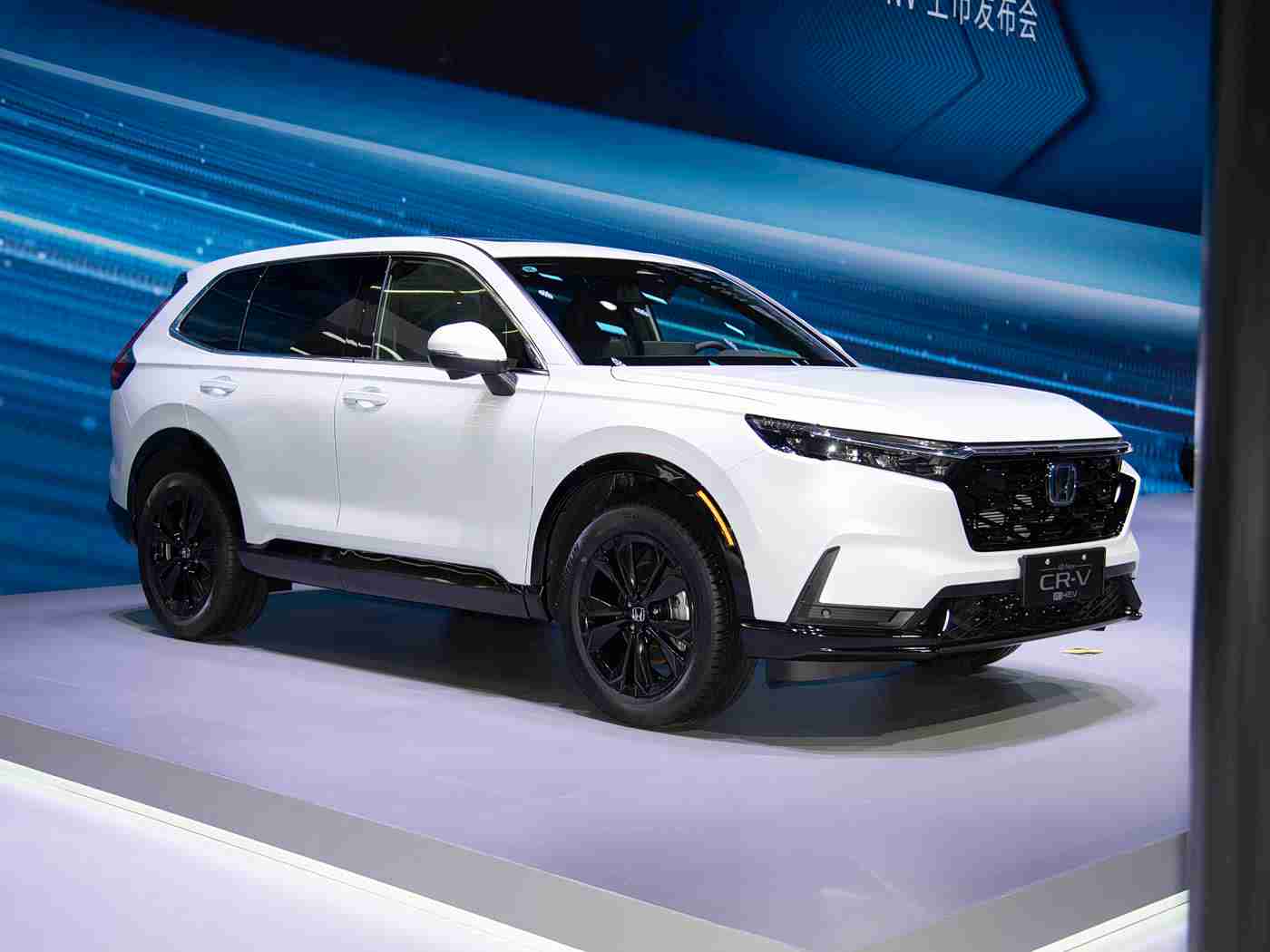 www黄色,全新力作引燃车市，豪华智能SUV震撼上市，万元级配置惊艳登场-3