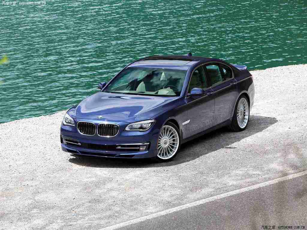 黄色免费软件,智能驾驶新挑战：免费车载软件安全隐患引关注，汽车安全防护升级-1