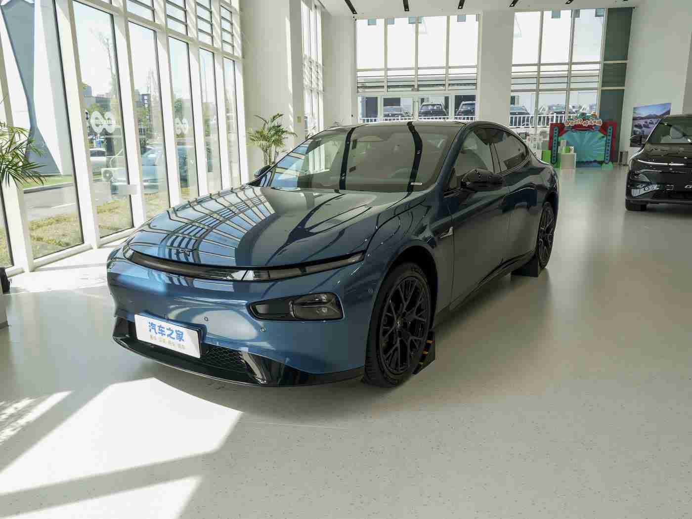 里番ACG 里番本子,动漫风潮席卷汽车界:独特“里番ACG”概念车即将上市引关注-1